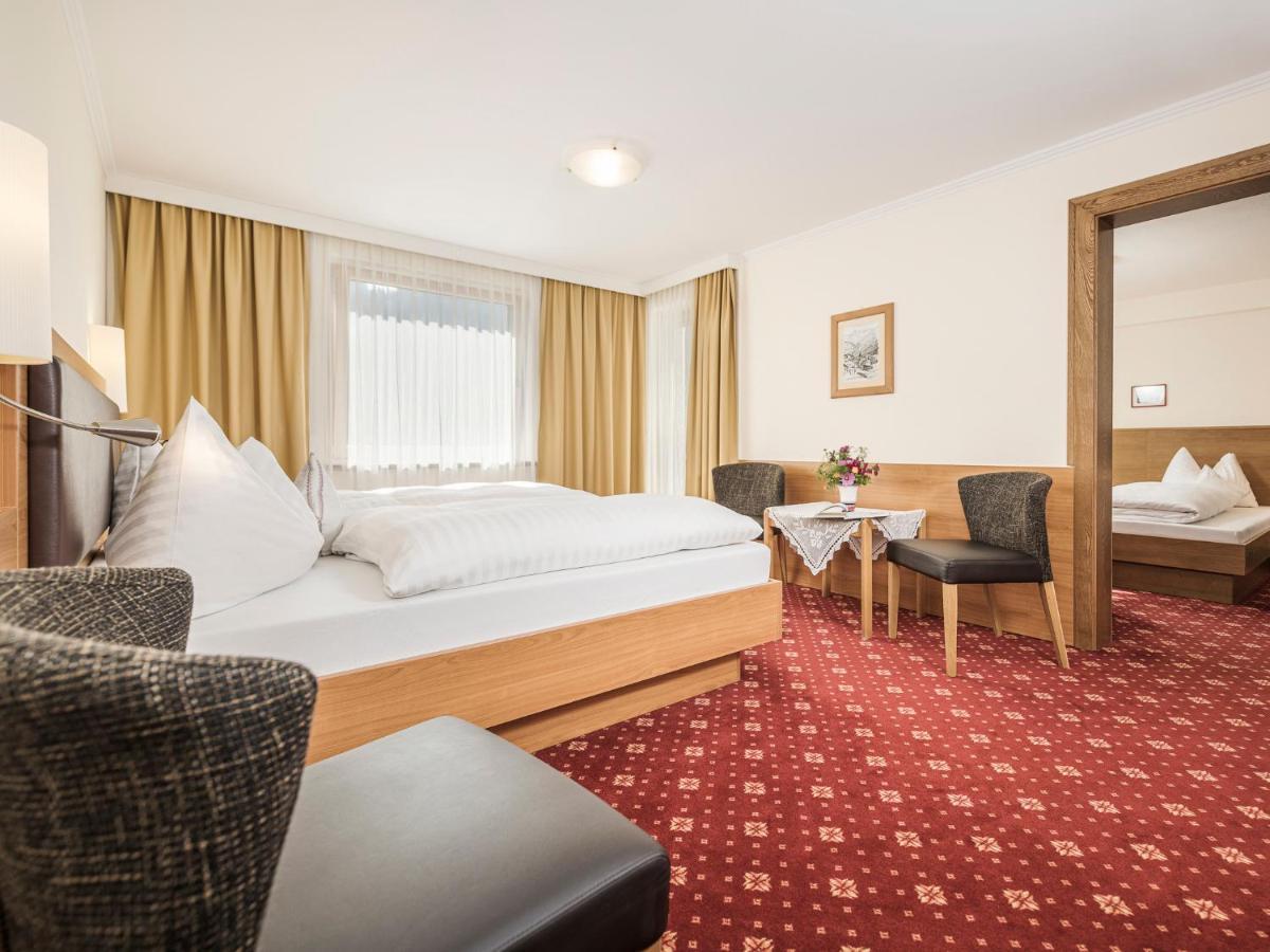 Hotel Finkenbergerhof エクステリア 写真