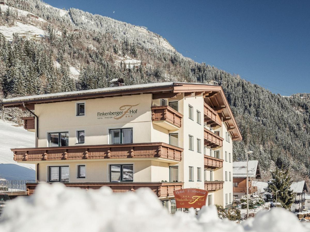 Hotel Finkenbergerhof エクステリア 写真