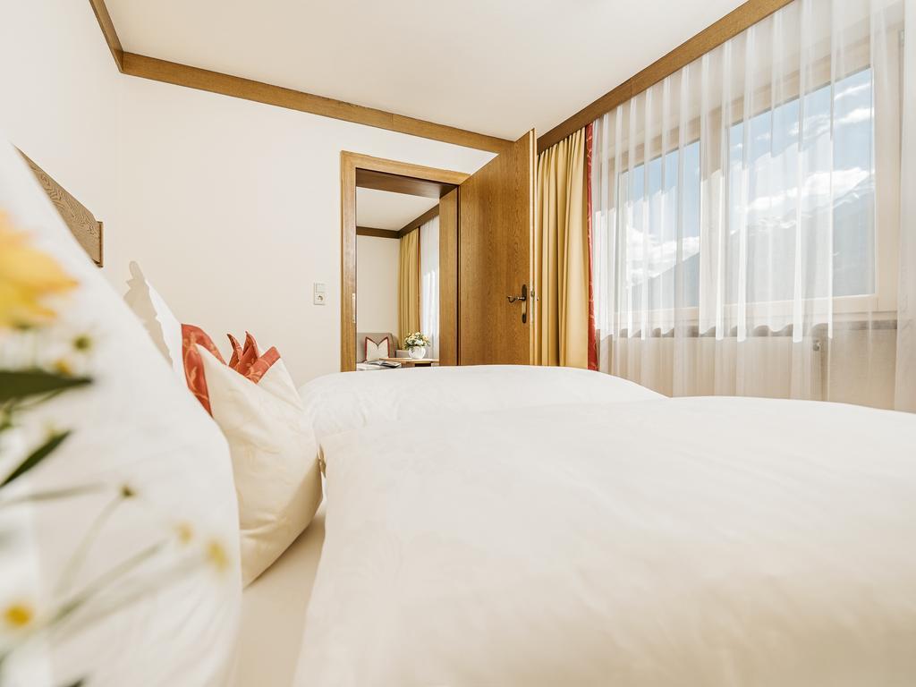 Hotel Finkenbergerhof エクステリア 写真